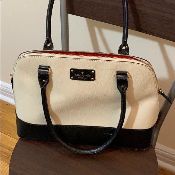2 Kate Spade handbags - Picture 7 of 7